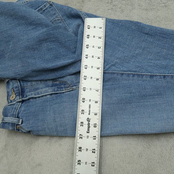 Levi's Jeans Womens Size 6S Blue Mid-Rise Classic Straight 28" Inseam Distressed - Picture 7 of 16